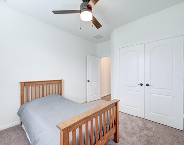 4922 Lucky Fawn Lane - Photo Thumbnail 6
