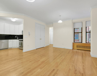 121  Madison Avenue - Photo Thumbnail 1