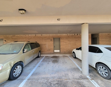 10811 Richmond Avenue - Photo Thumbnail 25