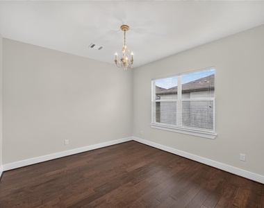 8806 Hollister Square Court - Photo Thumbnail 17