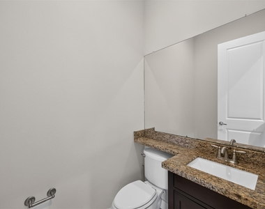 8806 Hollister Square Court - Photo Thumbnail 9