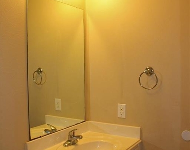4515 Sunflower Creek Lane - Photo Thumbnail 13
