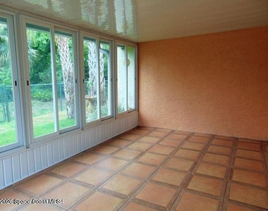 2325 Maryland Avenue - Photo Thumbnail 20