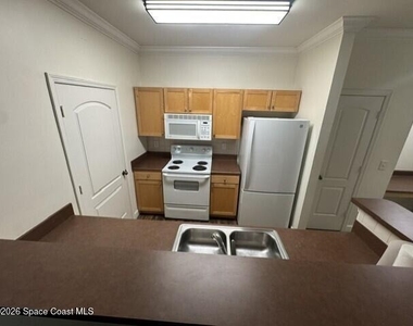 6450 Borasco Drive - Photo Thumbnail 3