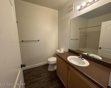 6450 Borasco Drive - Photo Thumbnail 12
