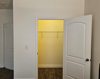 6450 Borasco Drive - Photo Thumbnail 19