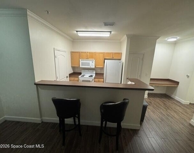 6450 Borasco Drive - Photo Thumbnail 8