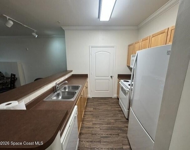 6450 Borasco Drive - Photo Thumbnail 4