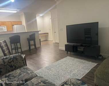 6450 Borasco Drive - Photo Thumbnail 9