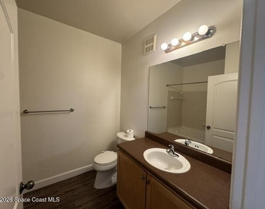 6450 Borasco Drive - Photo Thumbnail 13