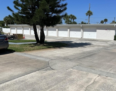 1700 N Atlantic Avenue - Photo Thumbnail 14