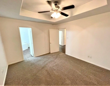 16334 Many Trees Lane - Photo Thumbnail 7