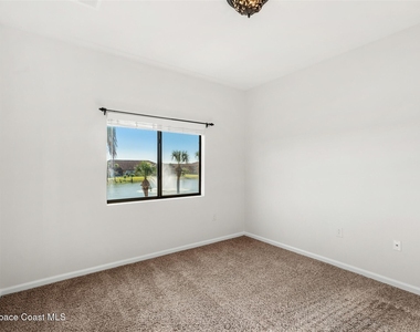 737 Ventura Drive - Photo Thumbnail 17