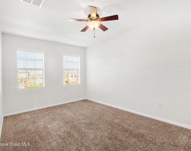 737 Ventura Drive - Photo Thumbnail 11