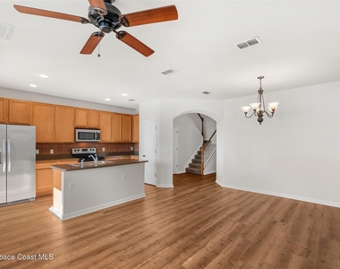 737 Ventura Drive - Photo Thumbnail 1