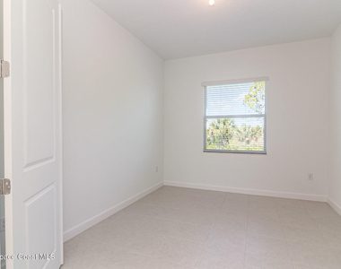 806 Antibes Court Nw - Photo Thumbnail 6