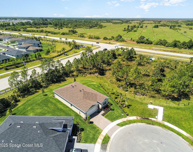 806 Antibes Court Nw - Photo Thumbnail 22