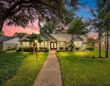 12523 Honeywood Trail - Photo Thumbnail 33