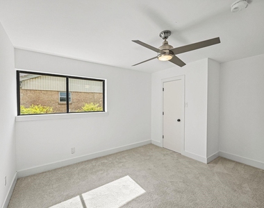 12523 Honeywood Trail - Photo Thumbnail 19