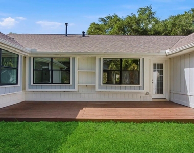 12523 Honeywood Trail - Photo Thumbnail 30