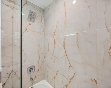 12523 Honeywood Trail - Photo Thumbnail 27