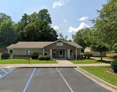 114 Louns Drive - Photo Thumbnail 9