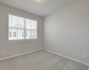 3121 Cloud Forest Lane - Photo Thumbnail 18