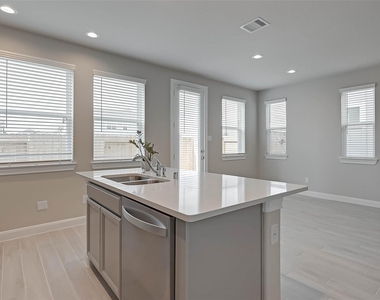 3121 Cloud Forest Lane - Photo Thumbnail 14