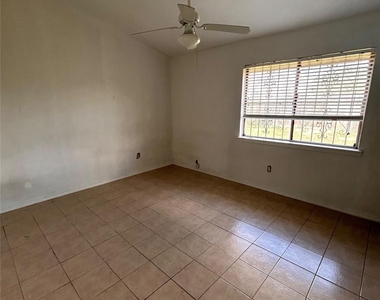 11114 W Bellfort Street - Photo Thumbnail 6