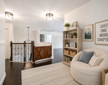 8330 Kerrington Glen Drive - Photo Thumbnail 12