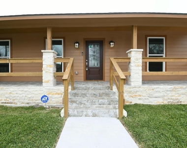 3200 Hoover Street - Photo Thumbnail 21