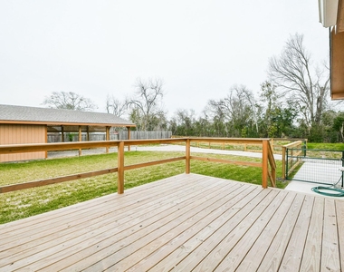 3200 Hoover Street - Photo Thumbnail 18