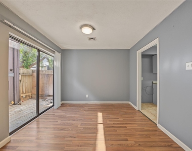 8315 Augustine Drive - Photo Thumbnail 14
