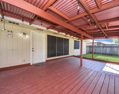 7627 Shoshone Drive - Photo Thumbnail 39