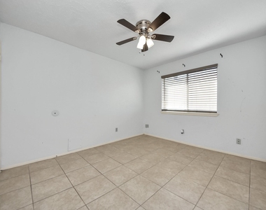 7627 Shoshone Drive - Photo Thumbnail 36