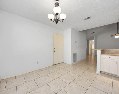 7627 Shoshone Drive - Photo Thumbnail 9