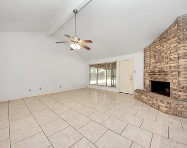 7627 Shoshone Drive - Photo Thumbnail 7