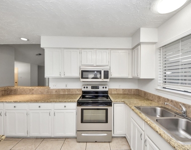 7627 Shoshone Drive - Photo Thumbnail 20