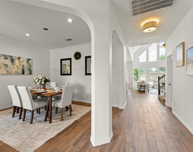 4534 Montcliff Bend Lane - Photo Thumbnail 6