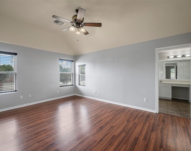 22518 Spring Link Court - Photo Thumbnail 17