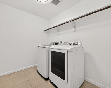 26602 Yukon Straight Drive - Photo Thumbnail 31