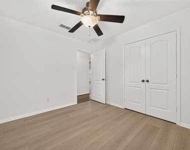 26602 Yukon Straight Drive - Photo Thumbnail 29