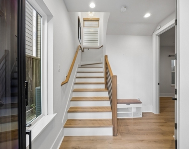 1615 Bigelow Street - Photo Thumbnail 8