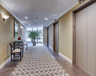 14 Greenway Plaza - Photo Thumbnail 33