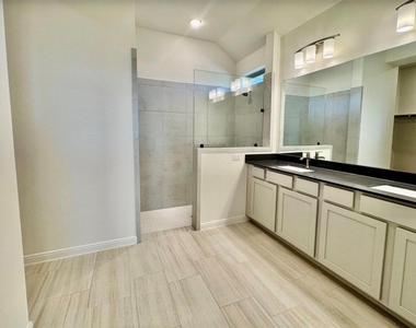 8923 Moose Trail - Photo Thumbnail 8