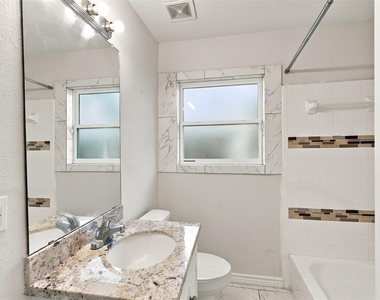 5635 Belarbor Street - Photo Thumbnail 17