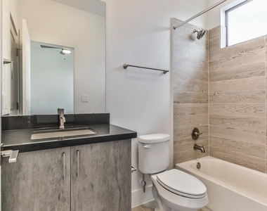 2401 Crawford Street - Photo Thumbnail 12