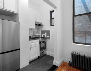 West 13th Street - Photo Thumbnail 2