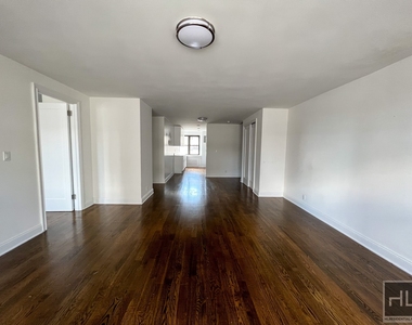 East 89th Street - Photo Thumbnail 2