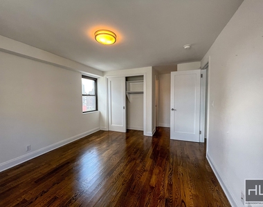 East 89th Street - Photo Thumbnail 4
